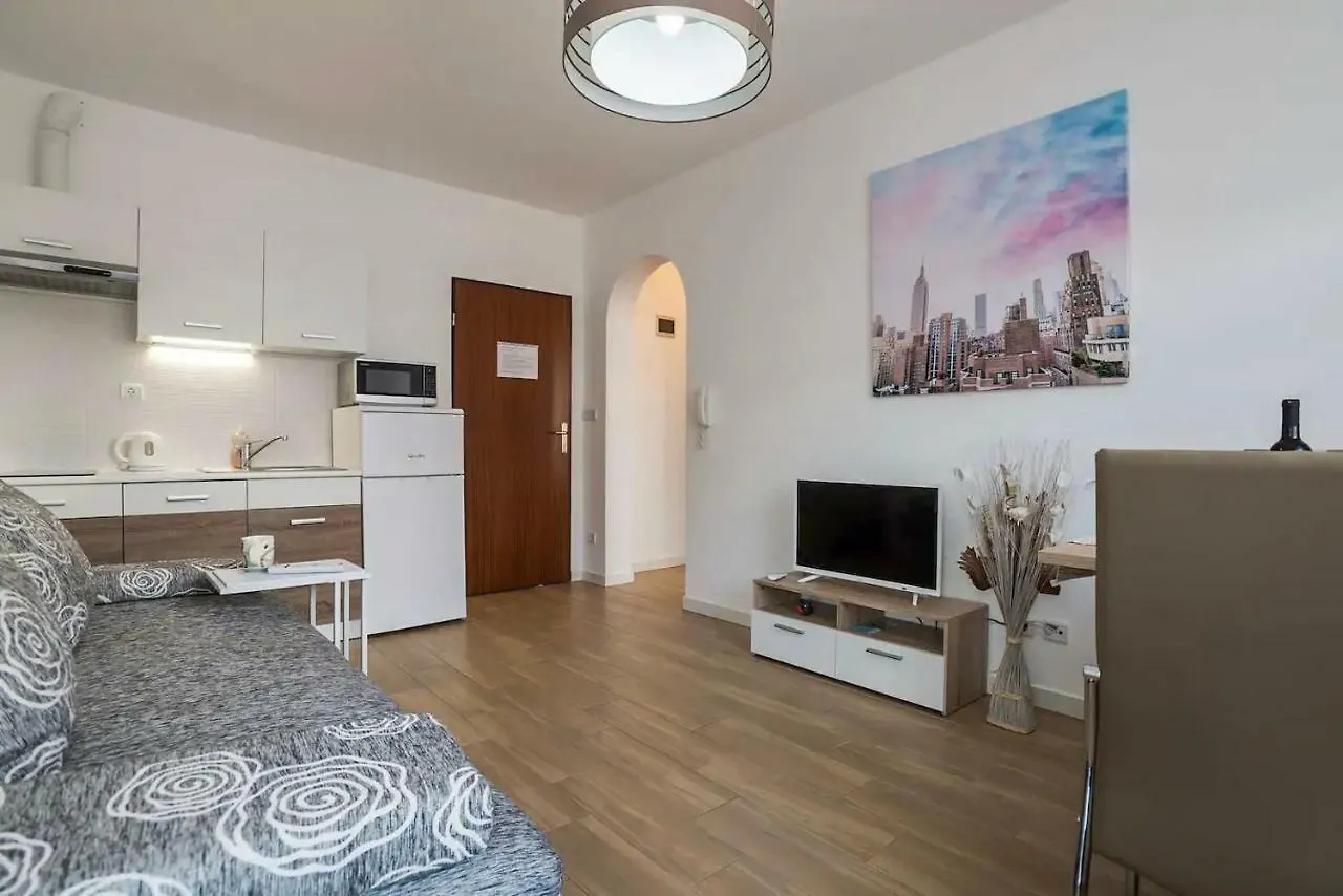 Bagi Apartments & Rooms Pula Croatia